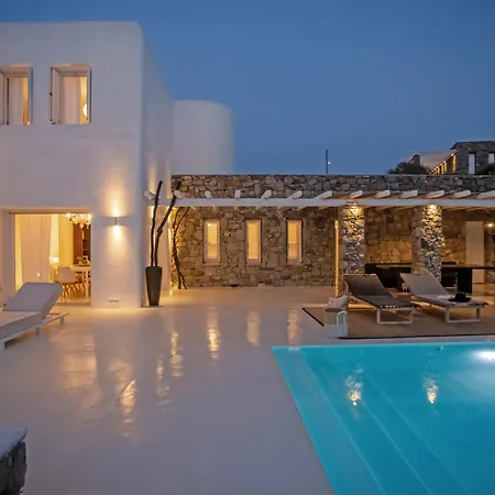 Villa Cyra Mykonos Estate